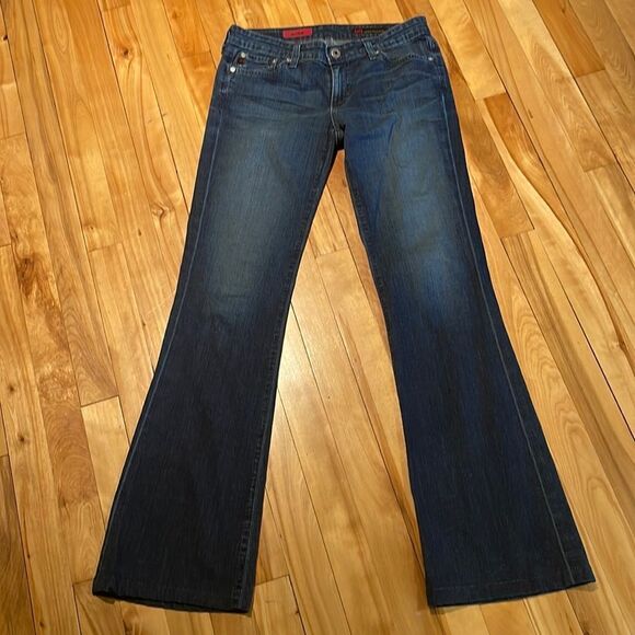 AG Adriano Goldschmied the Club medium wash flared 5-pocket jeans. Size 27R - Picture 2 of 8